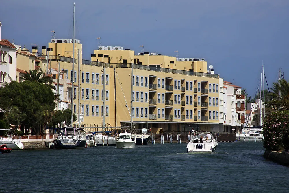 Pierre & Vacances Empuriabrava Marina 0*,  Spain