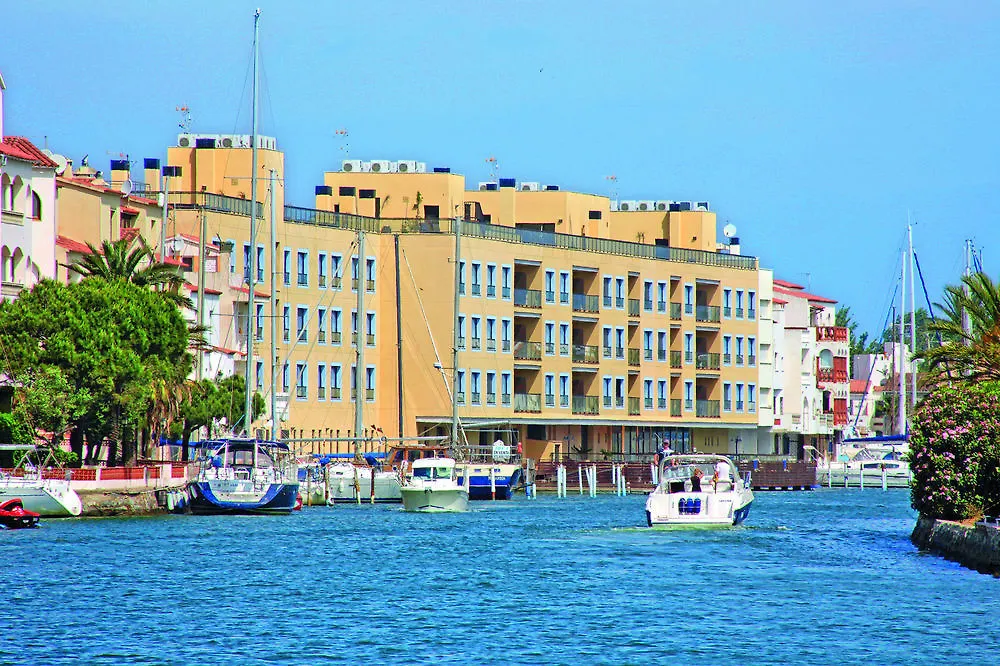 Apartment Pierre & Vacances Empuriabrava Marina
