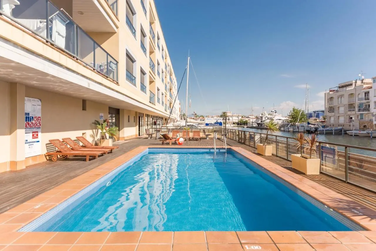 Pierre & Vacances Empuriabrava Marina Apartment